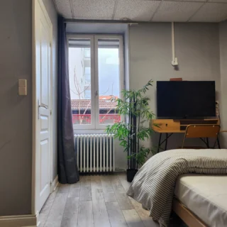 Instagram post from arianehotel_vichy. This post is in position 1.