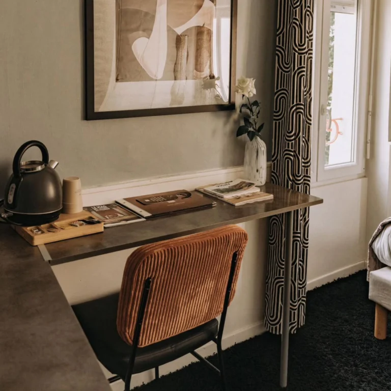 Instagram post from arianehotel_vichy. This post is in position 1.